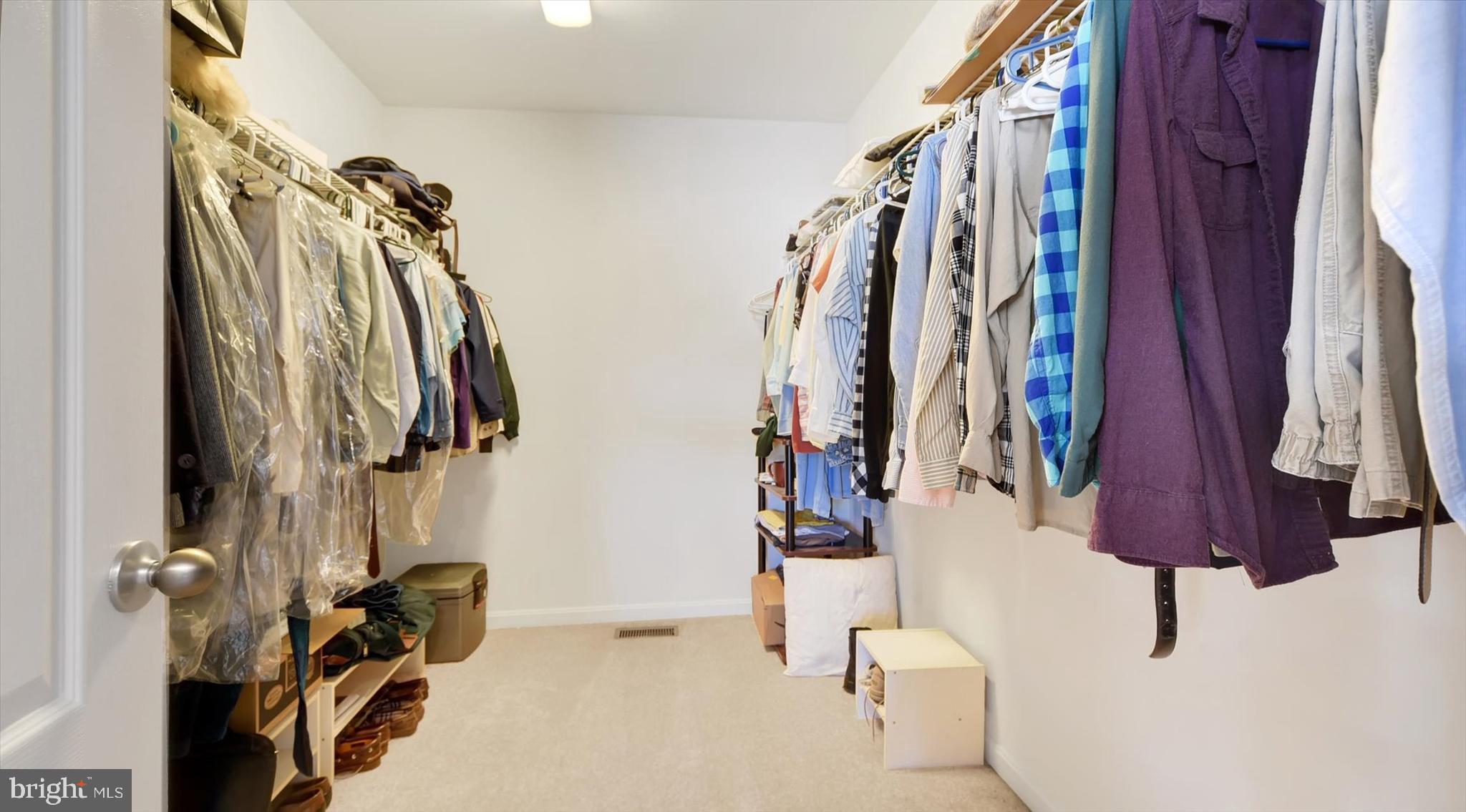 BROOKWOOD RUN - Residential