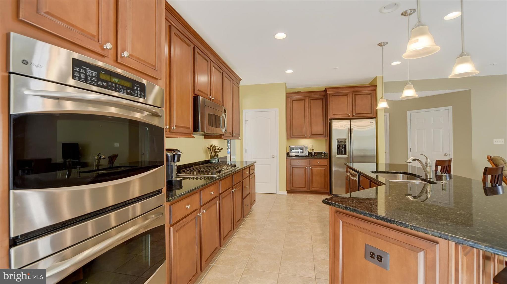 BROOKWOOD RUN - Residential