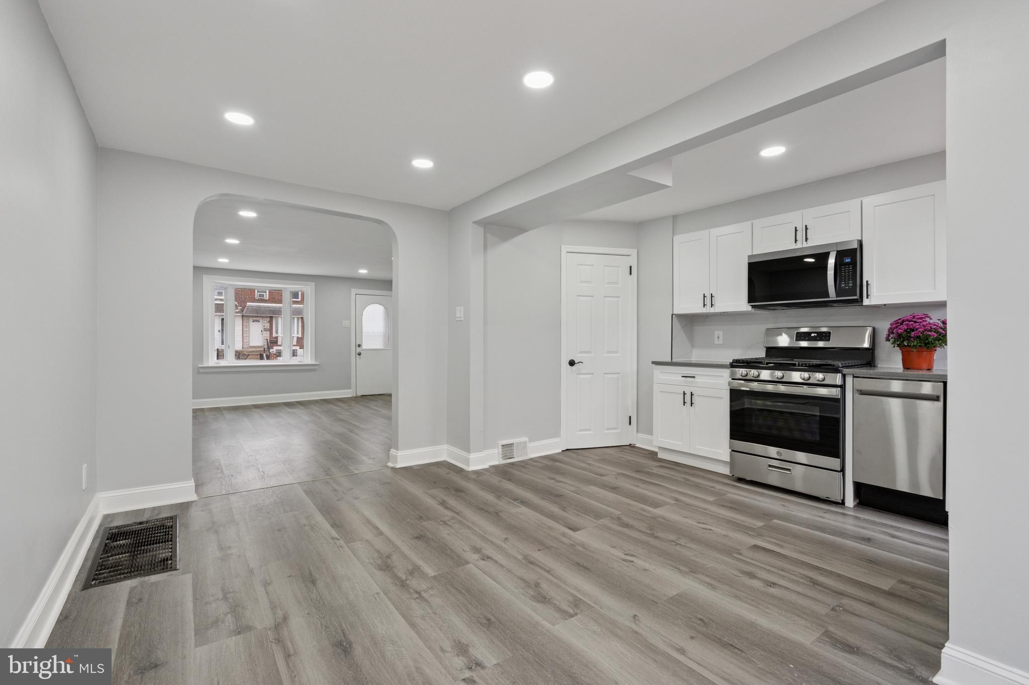 MAYFAIR - Residential