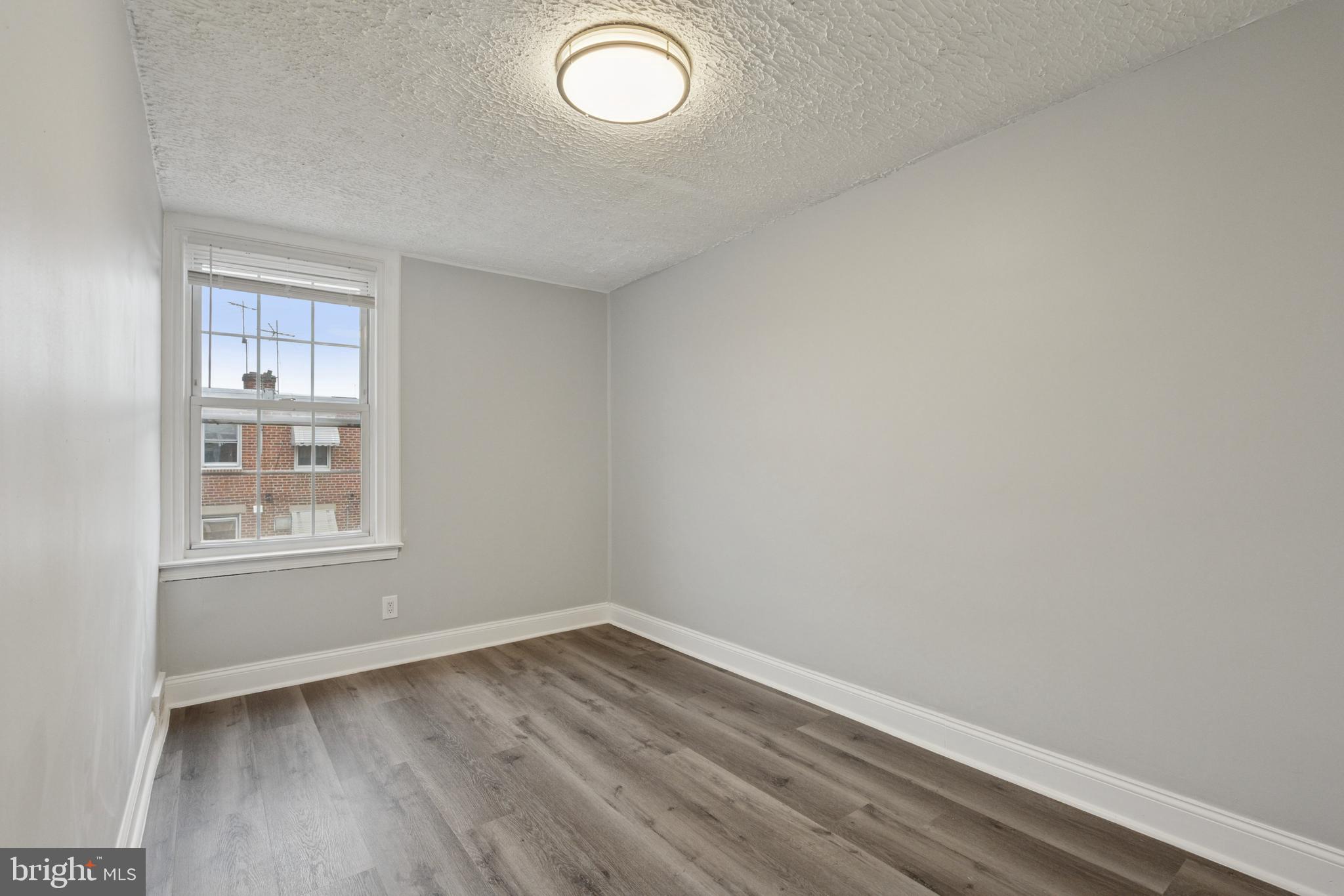 MAYFAIR - Residential