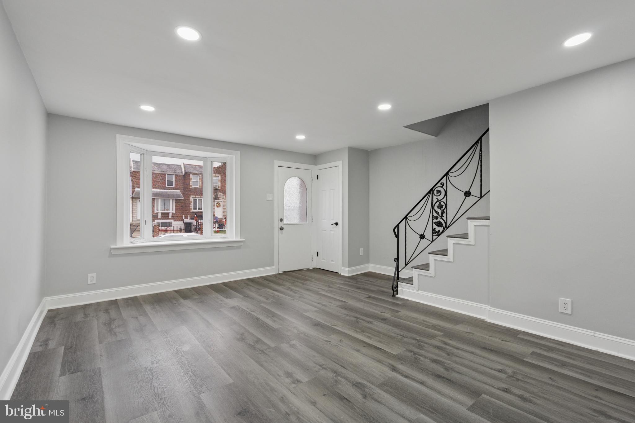 MAYFAIR - Residential