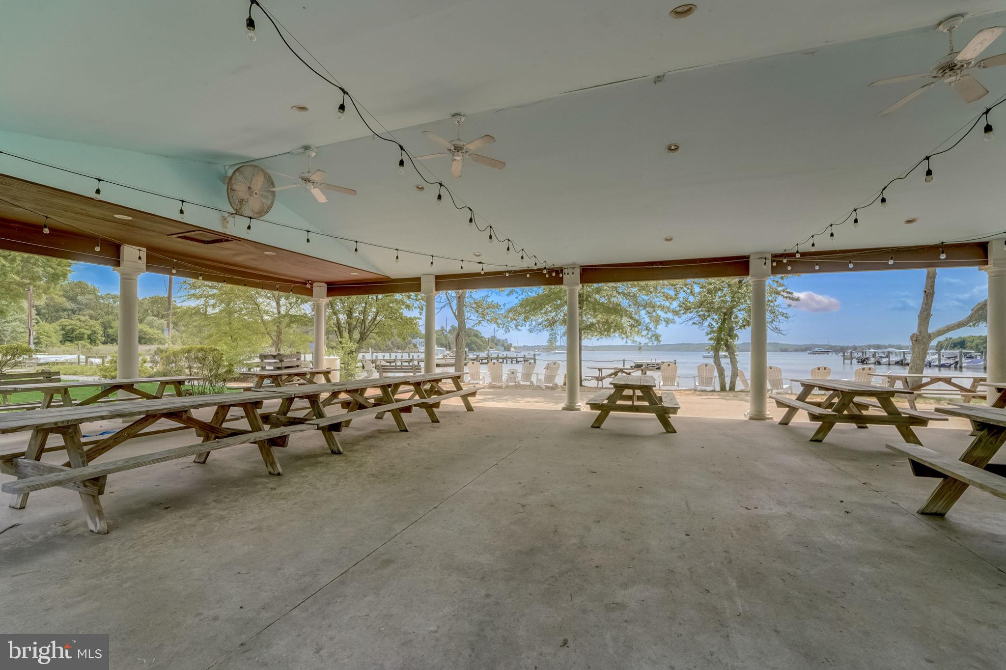 OLDE SEVERNA PARK - Residential