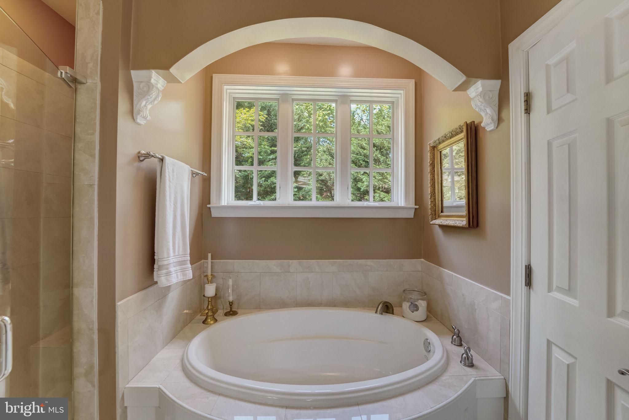 OLDE SEVERNA PARK - Residential