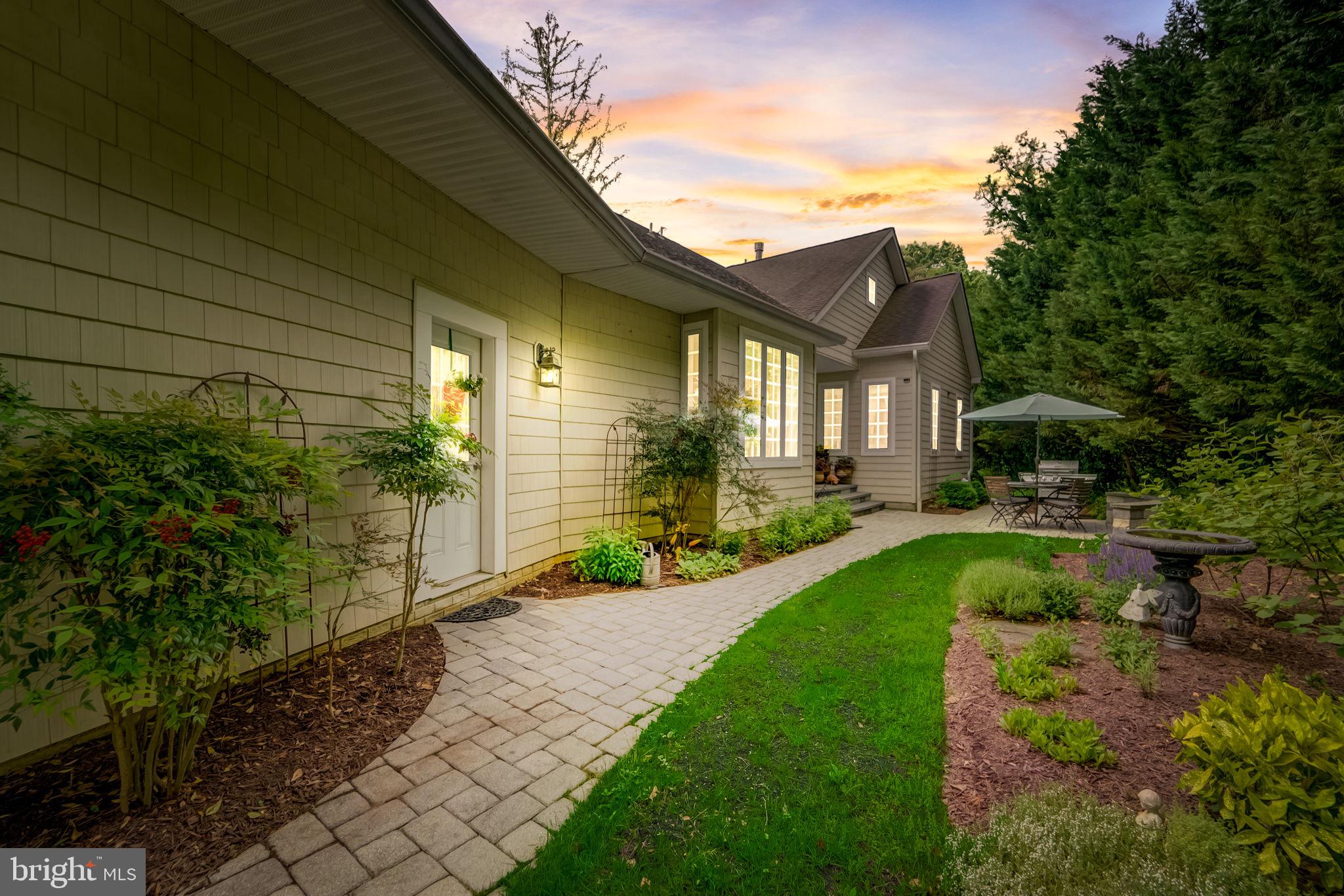 OLDE SEVERNA PARK - Residential