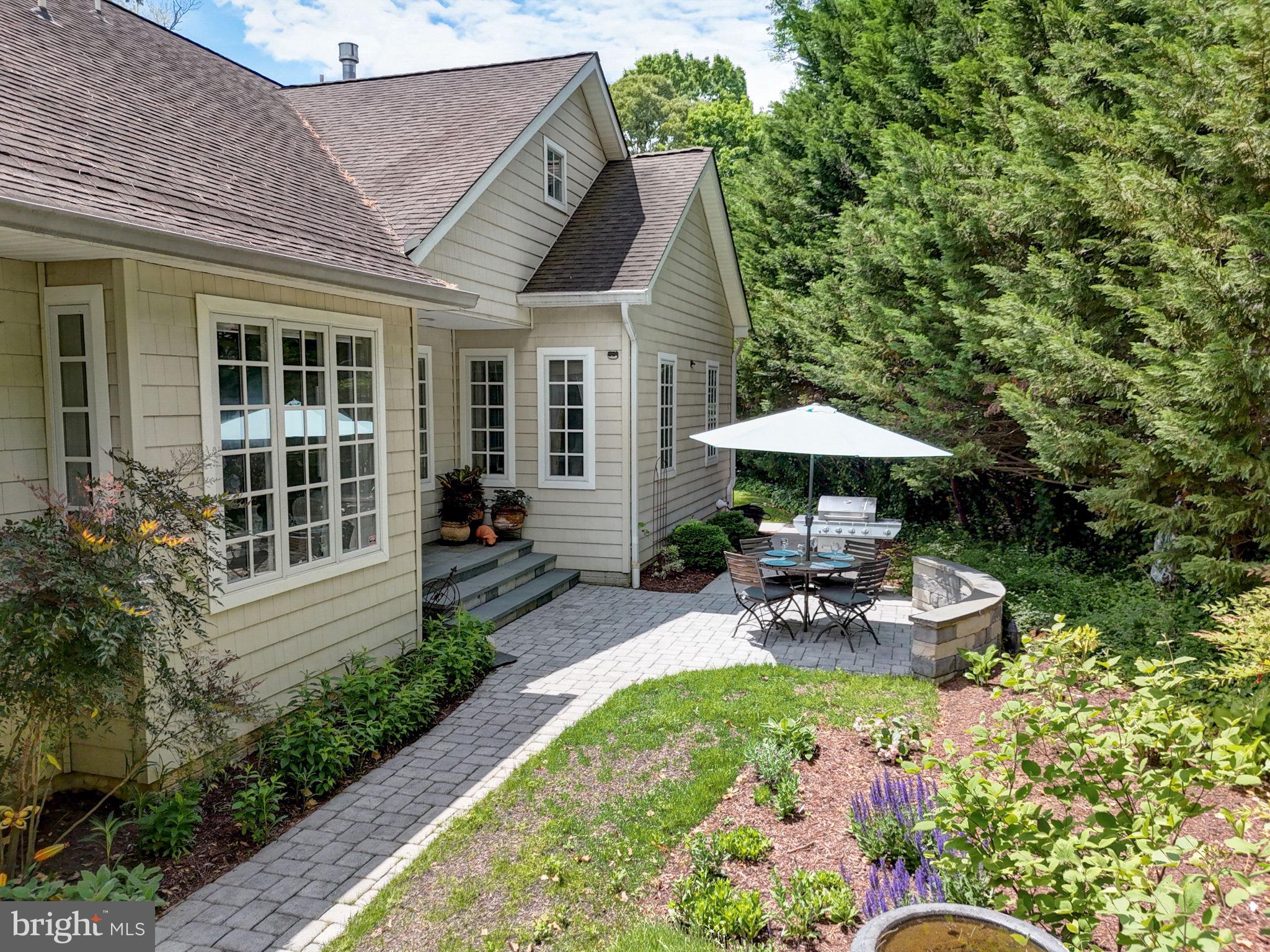 OLDE SEVERNA PARK - Residential