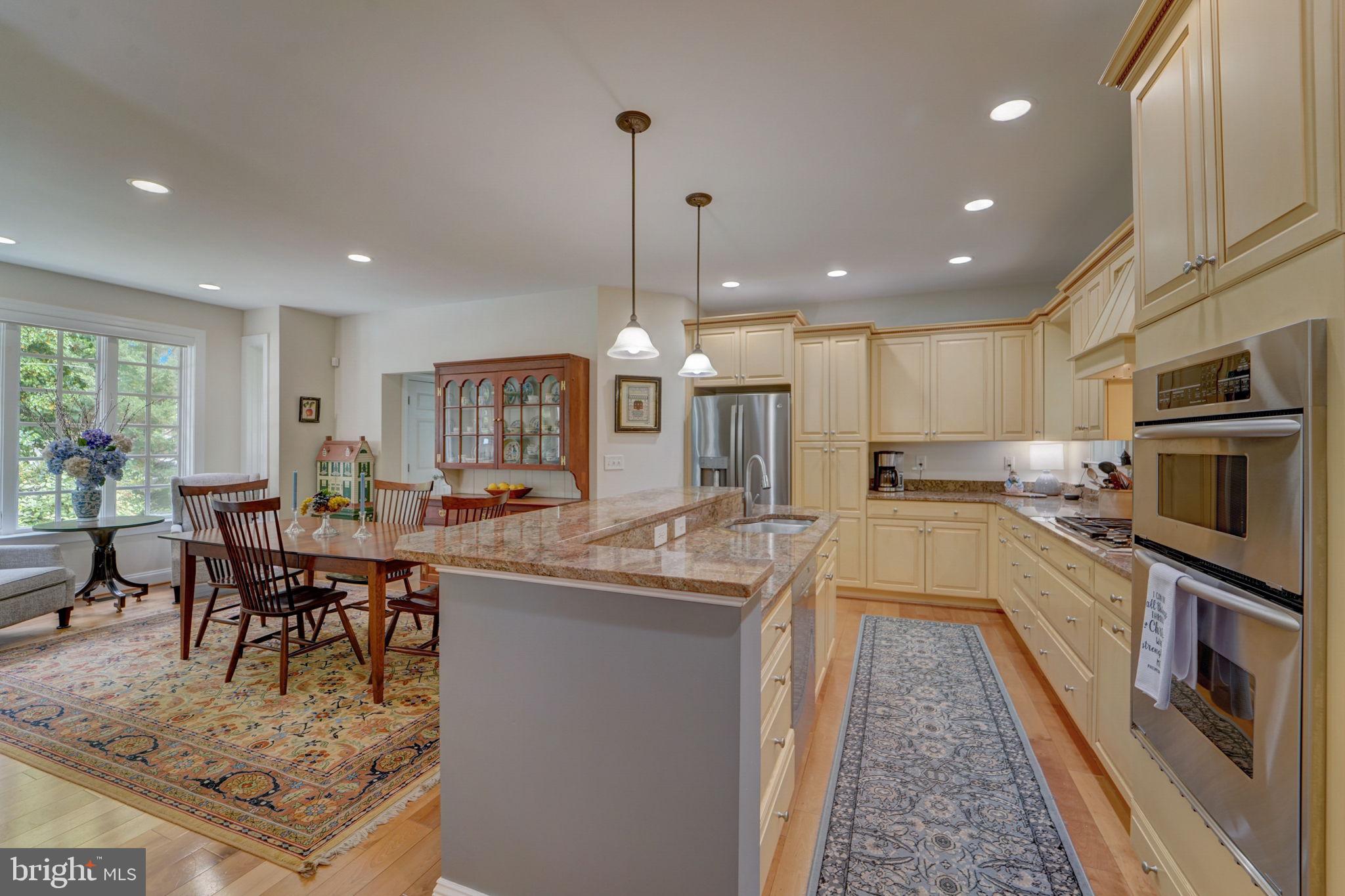 OLDE SEVERNA PARK - Residential