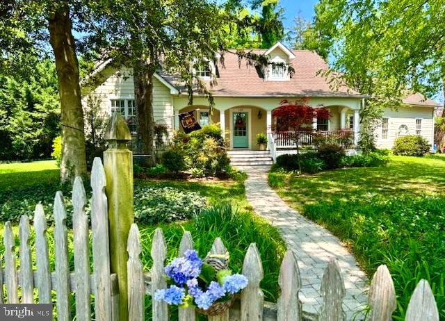 OLDE SEVERNA PARK - Residential