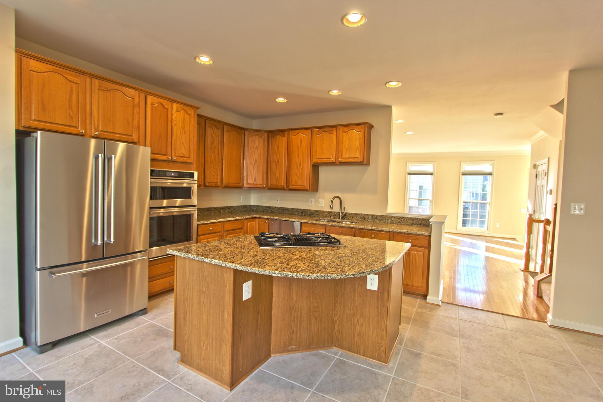 FAIR LAKES - Residential Lease