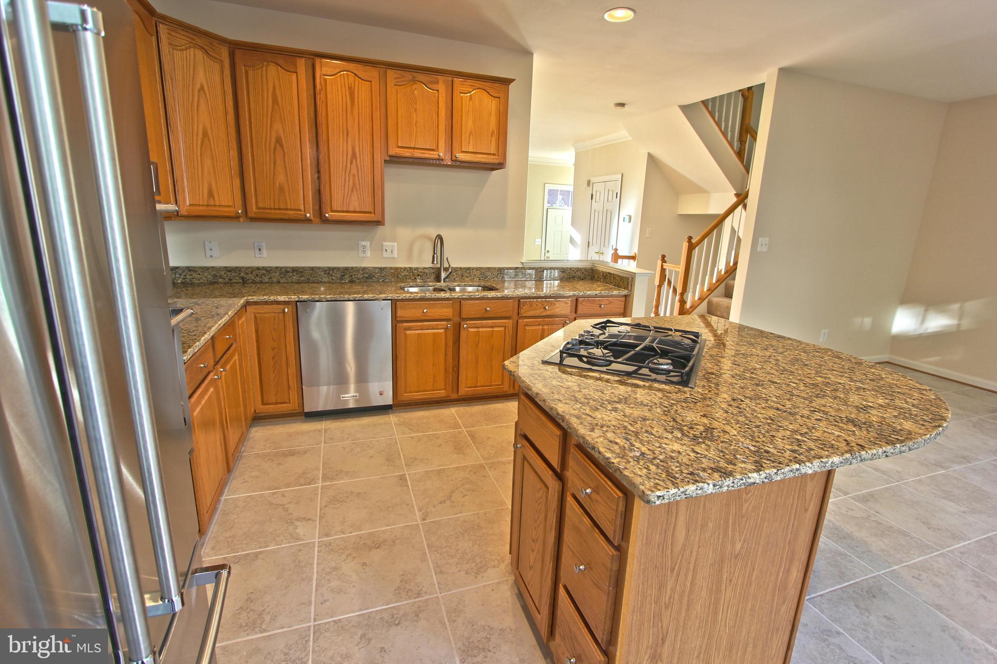 FAIR LAKES - Residential Lease