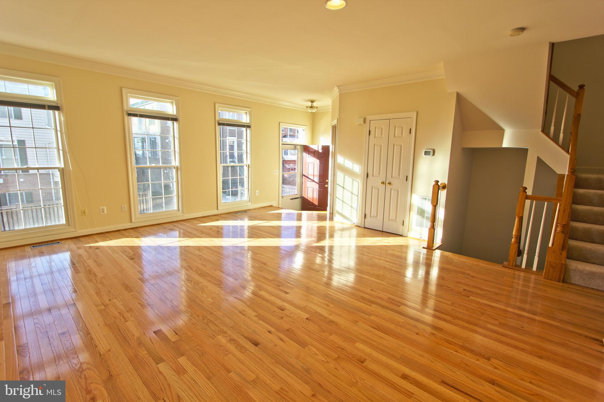 FAIR LAKES - Residential Lease