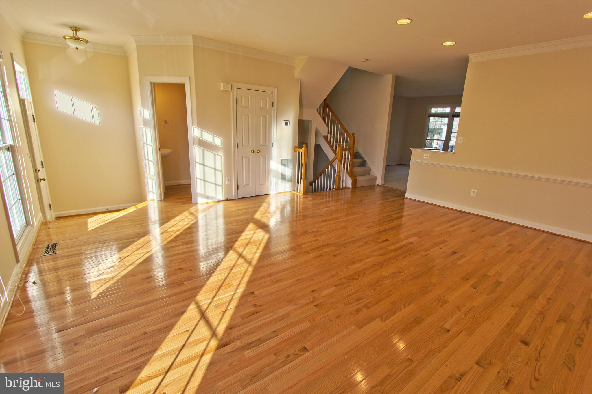 FAIR LAKES - Residential Lease