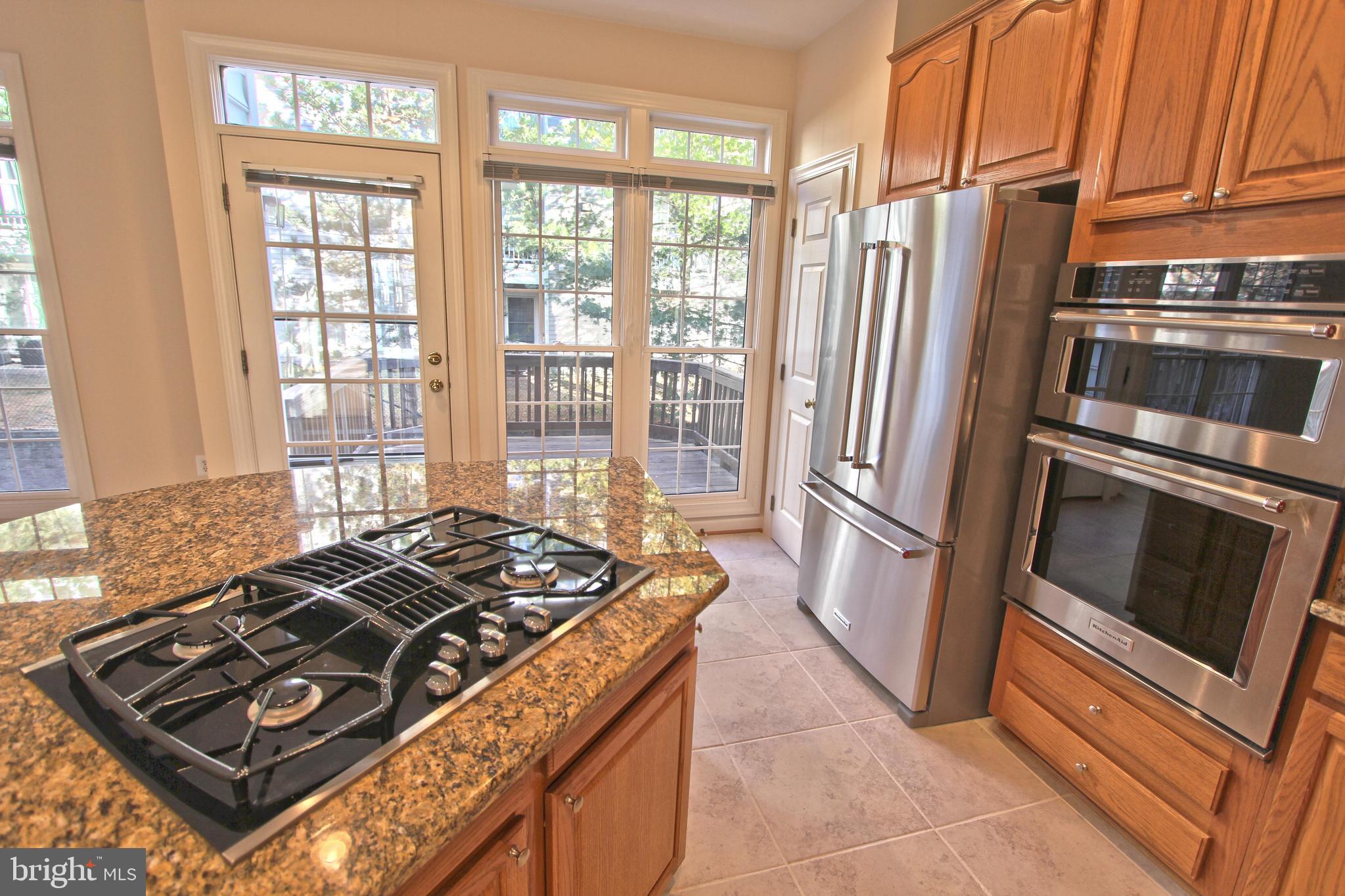 FAIR LAKES - Residential Lease