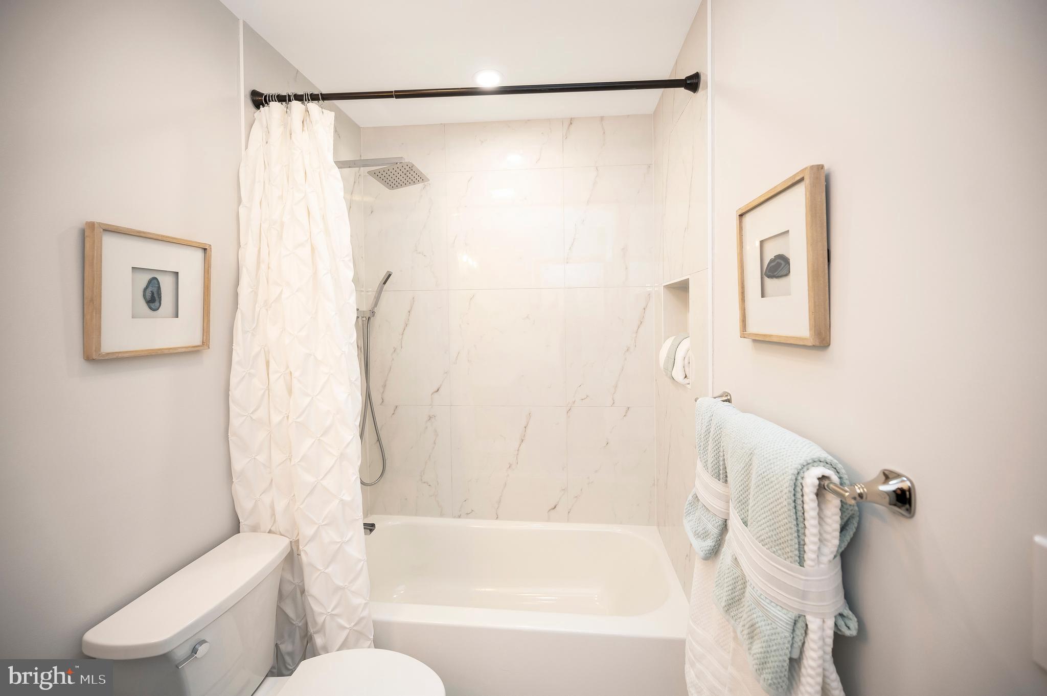 AQUIA HARBOUR - Residential