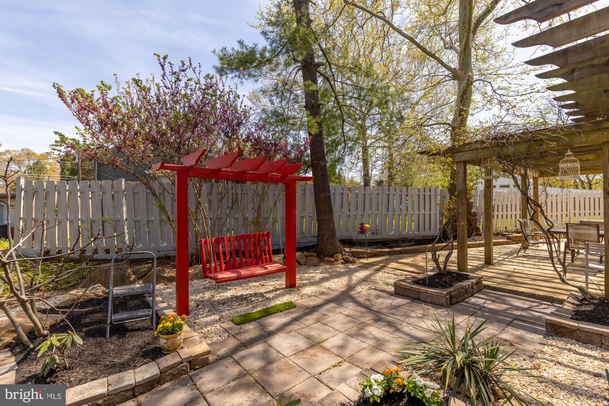 VALLEY BROOK - Residential