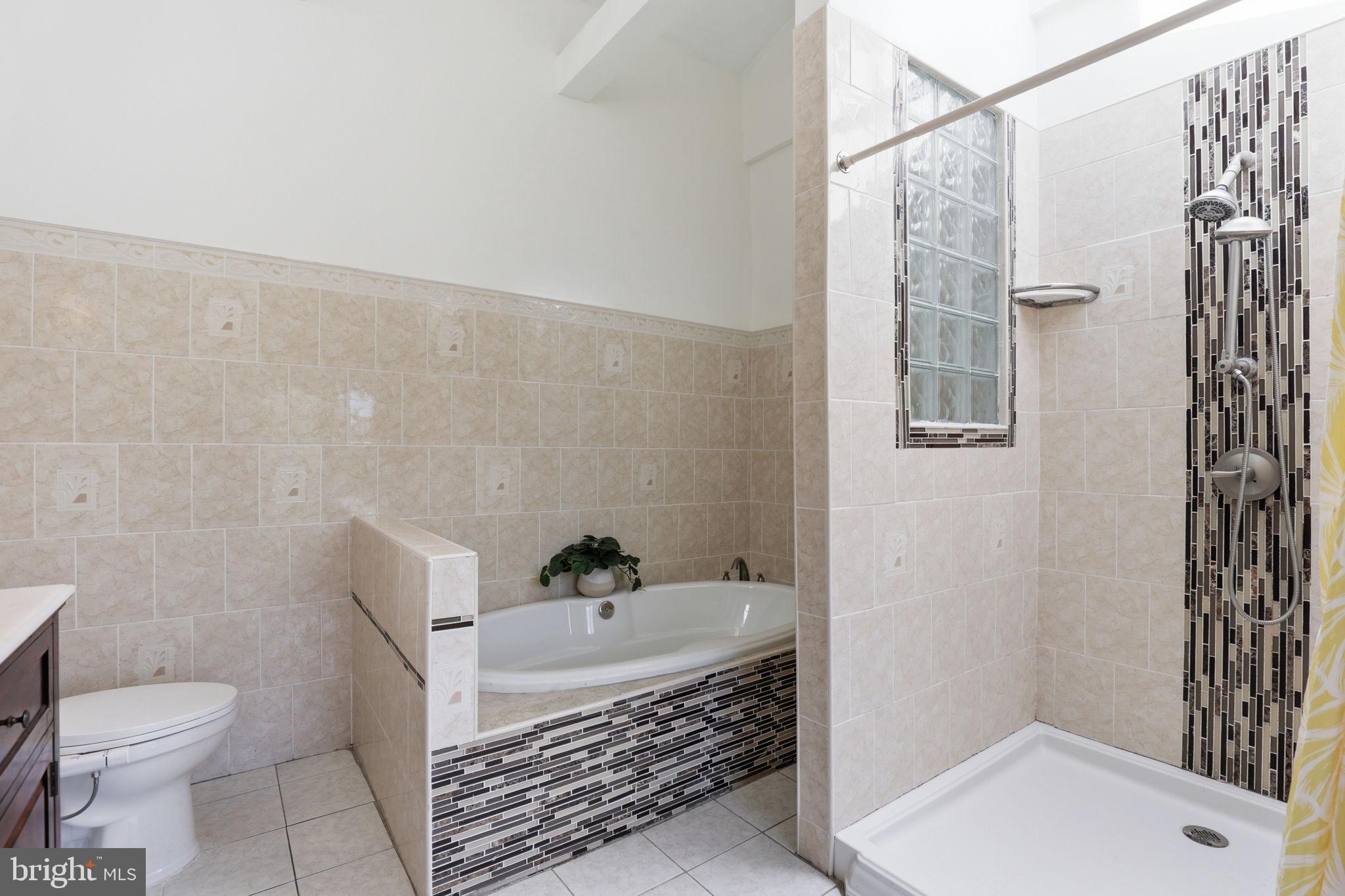 VALLEY BROOK - Residential