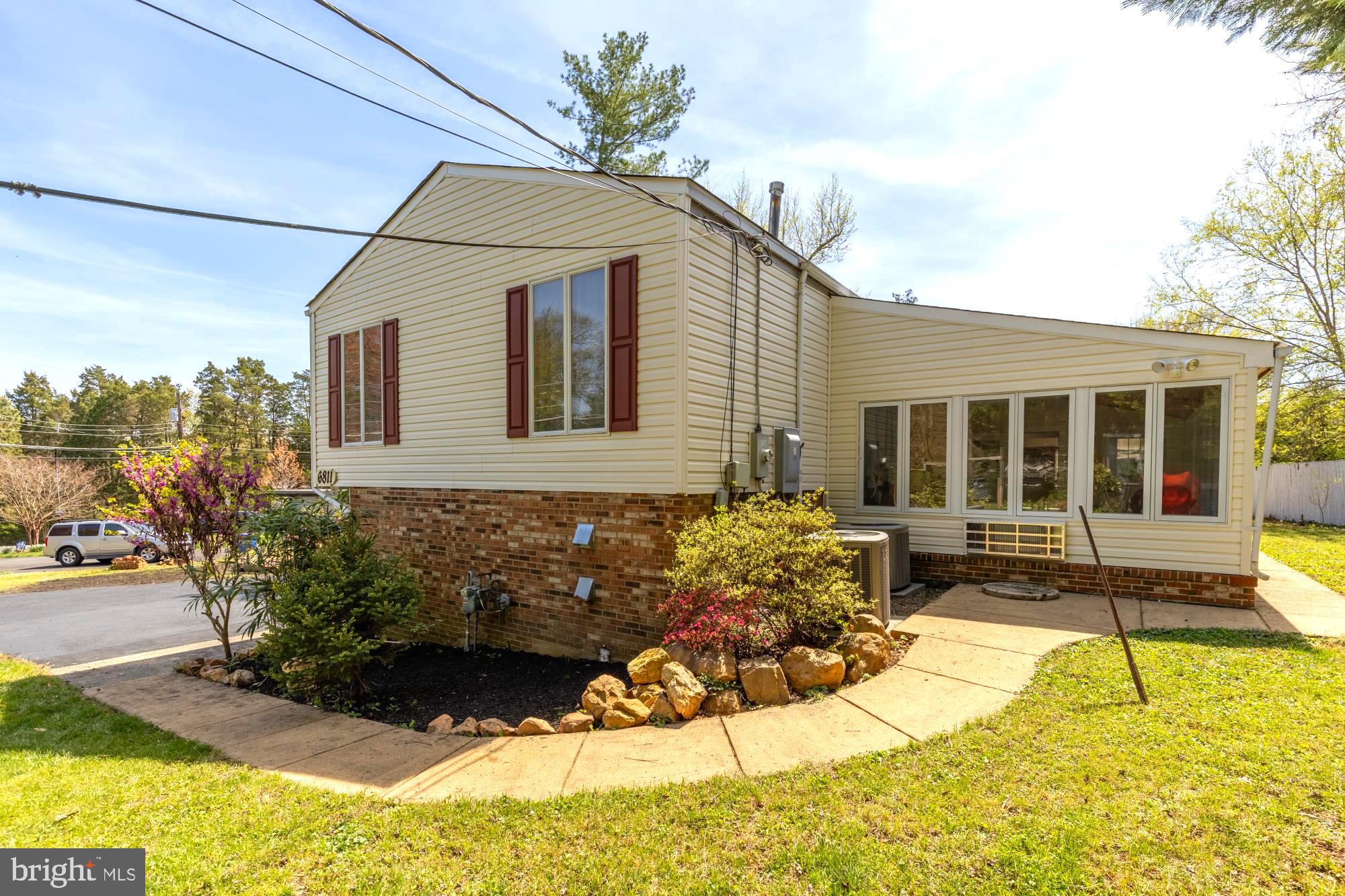 VALLEY BROOK - Residential