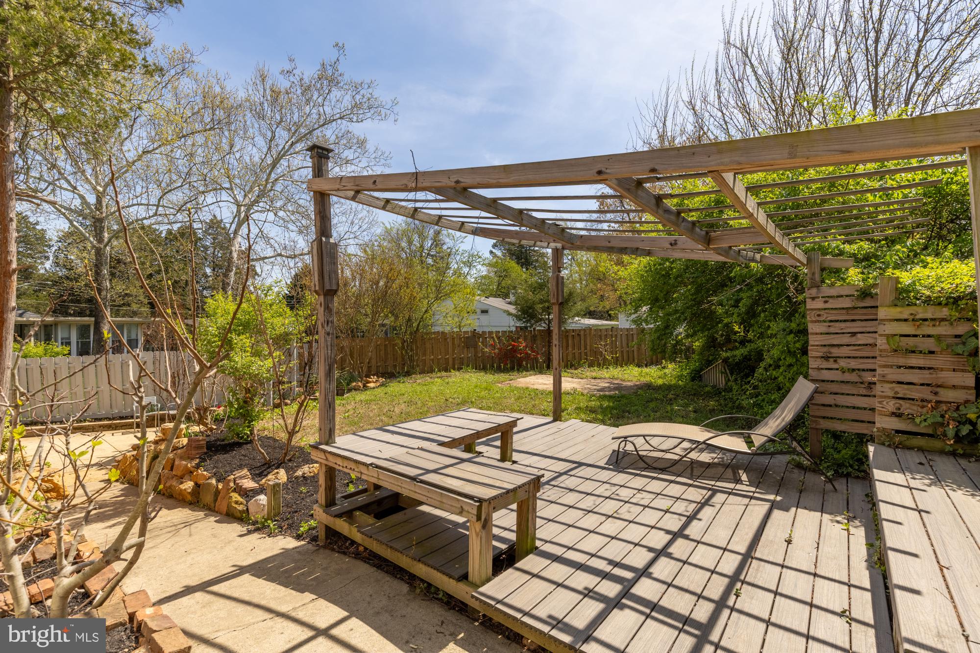 VALLEY BROOK - Residential