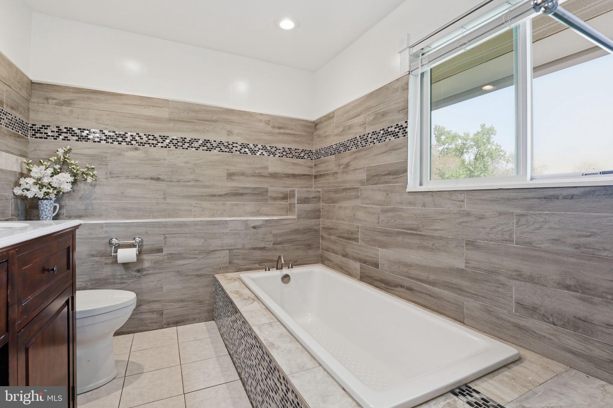 VALLEY BROOK - Residential