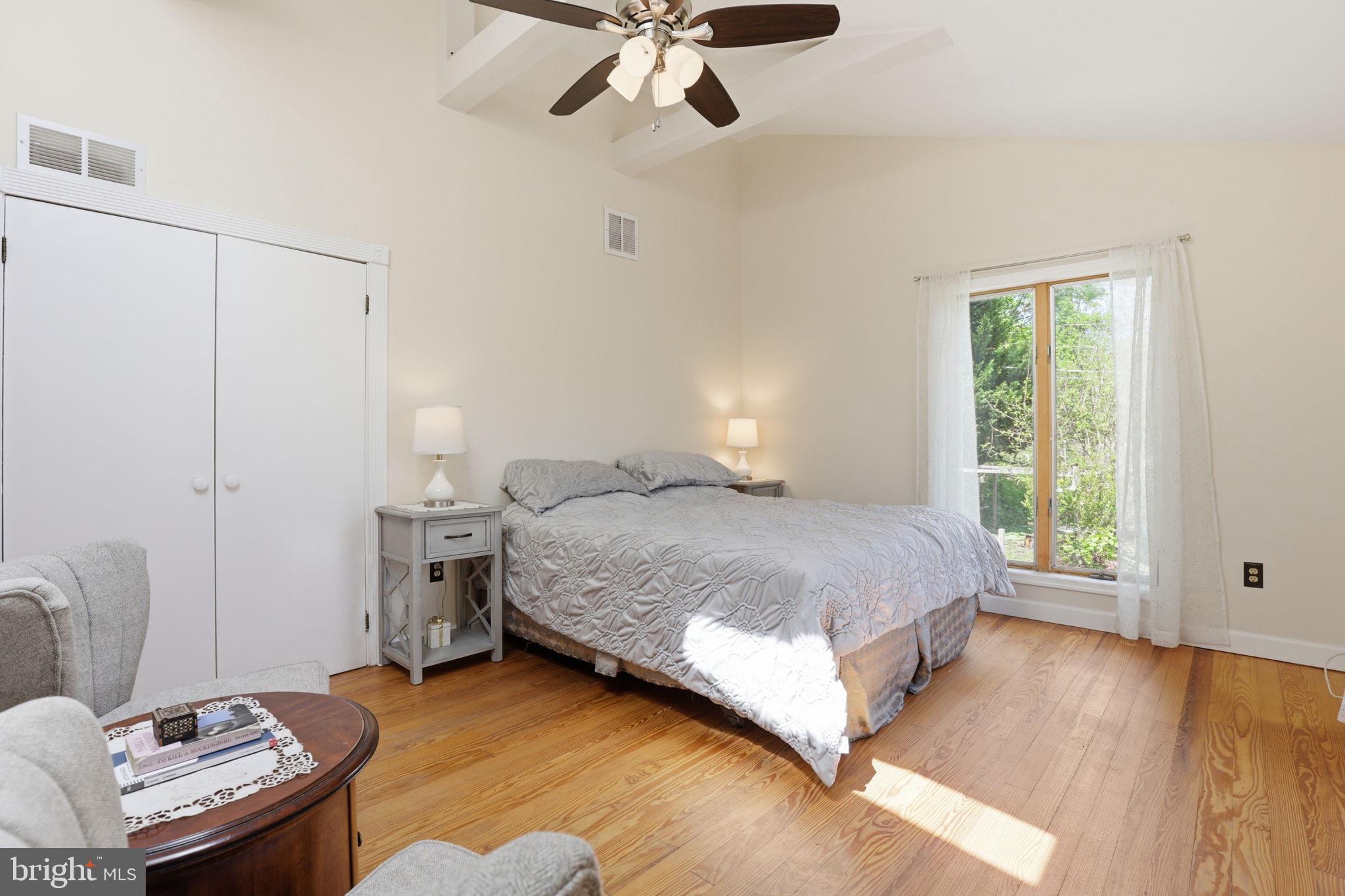 VALLEY BROOK - Residential