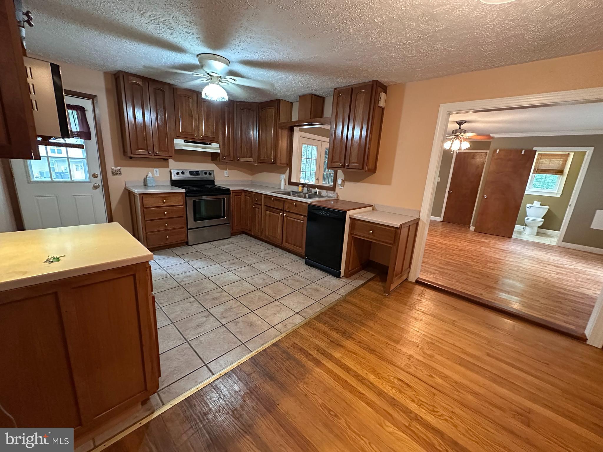 13208 SCOTTS MILL ROAD