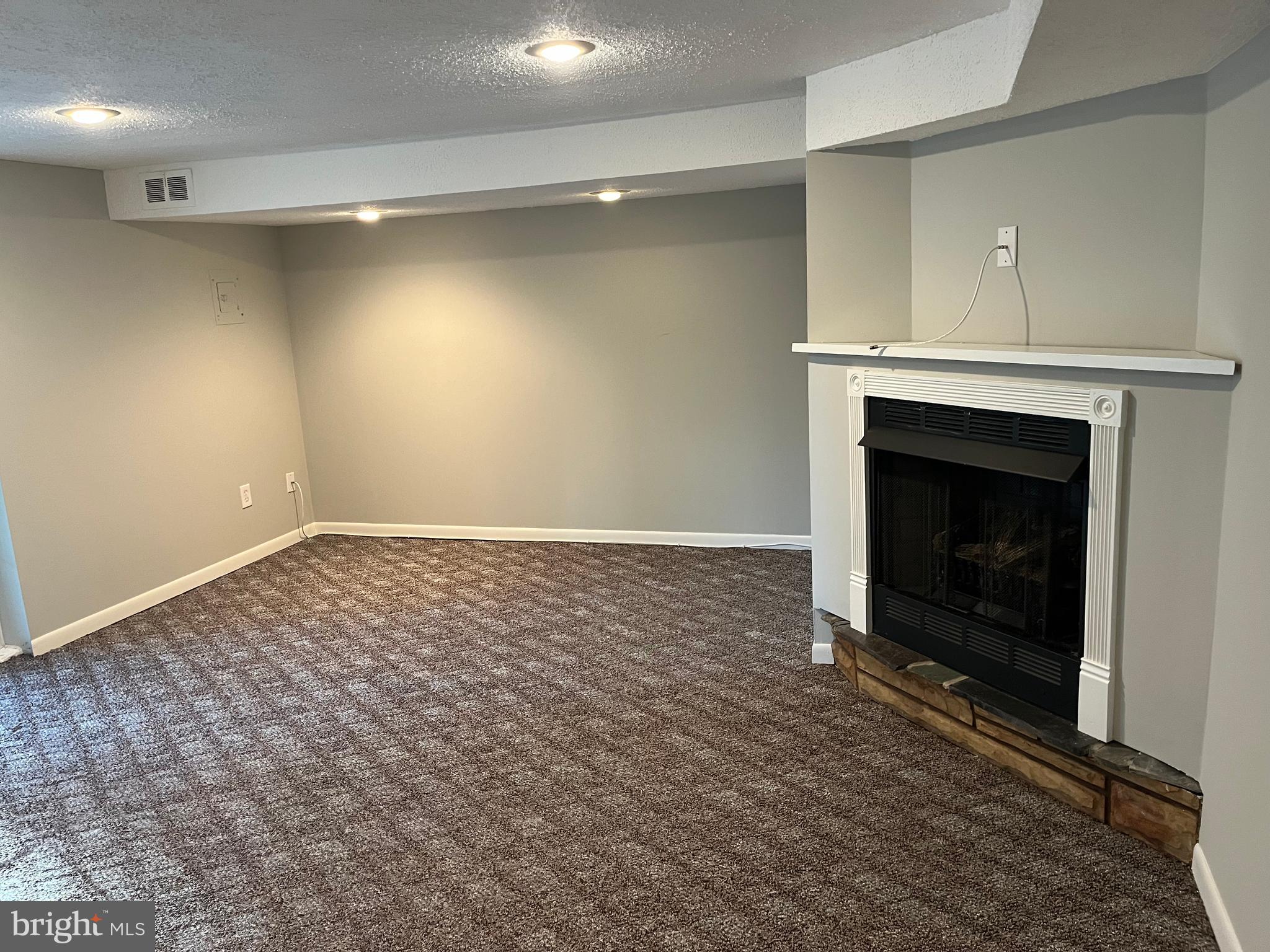 MILLBROOK - Residential Lease