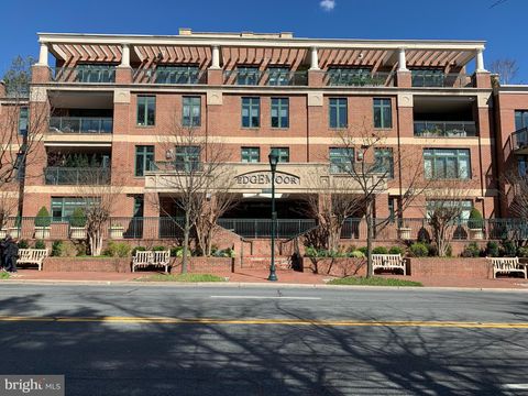 Photo of 7405 Arlington Road #103, Bethesda, MD 20814 (MLS # MDMC2127628)