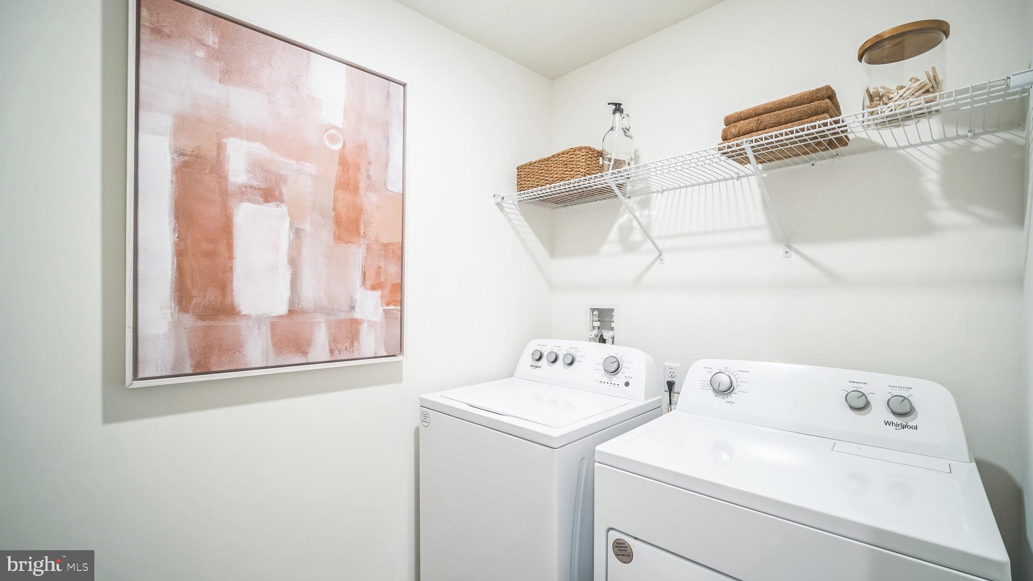 STRAWBERRY FIELDS - Residential