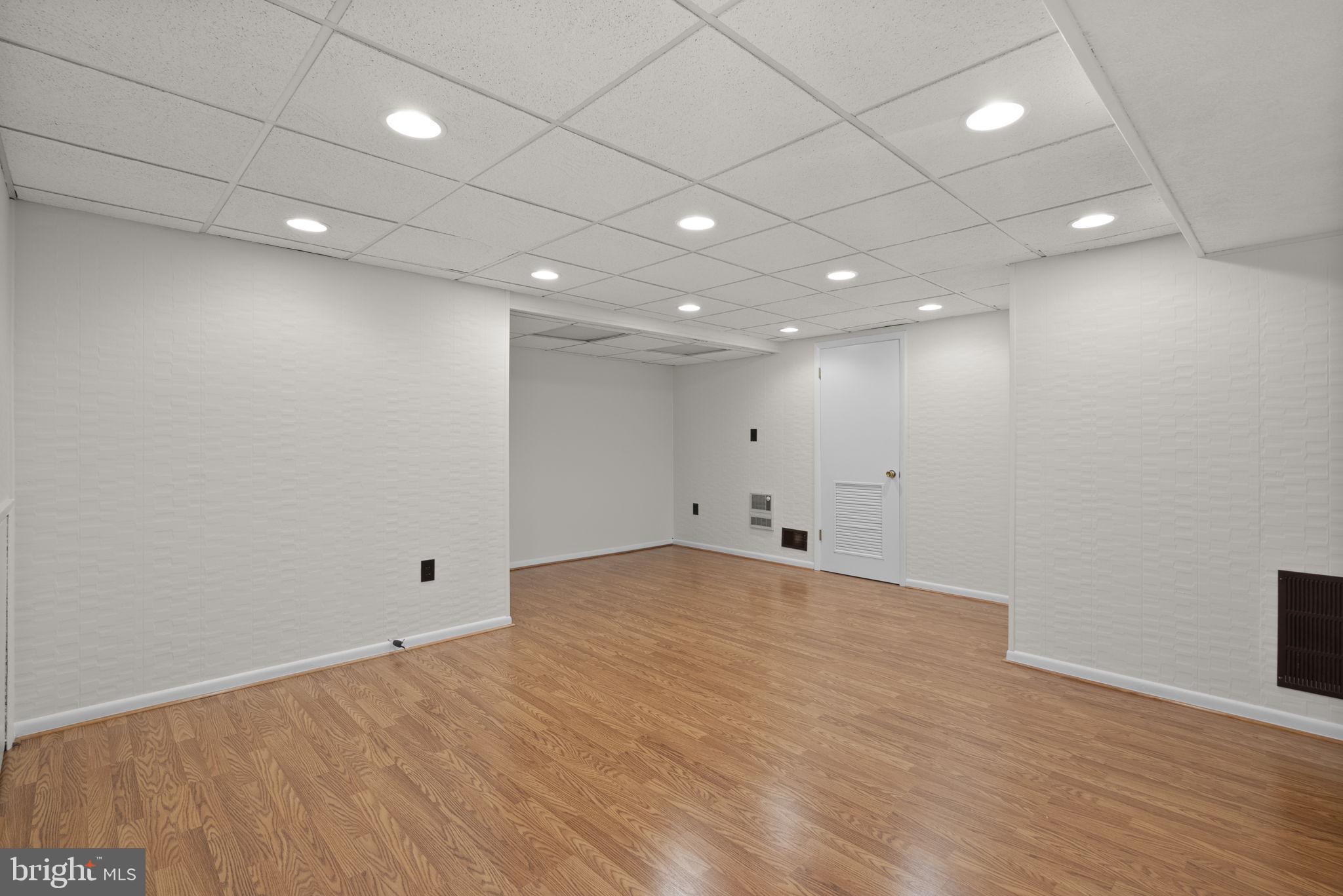 ANCHORAGE - Residential