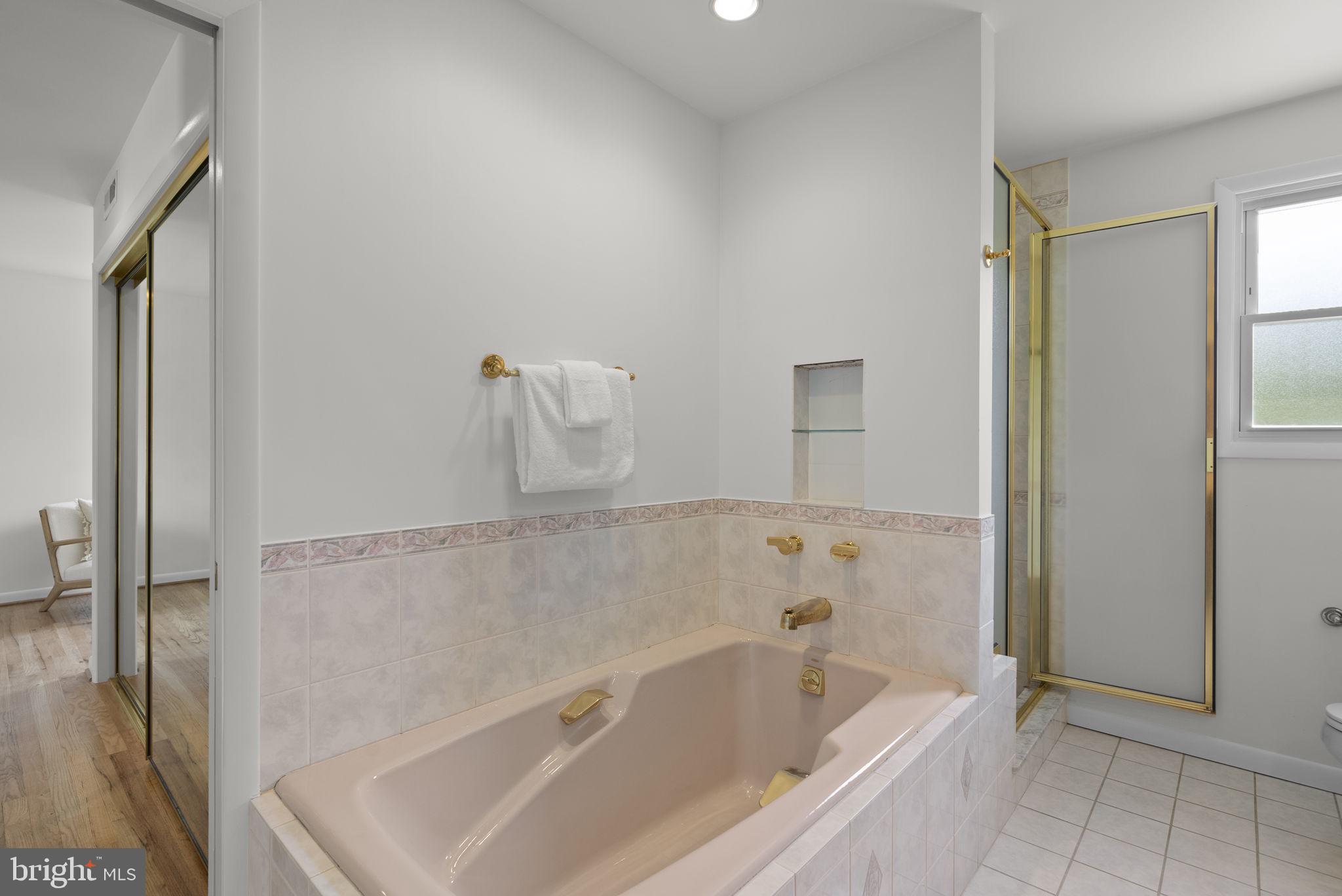 ANCHORAGE - Residential