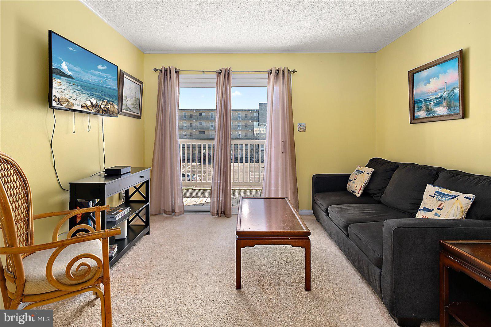 5500 COASTAL HIGHWAY D219