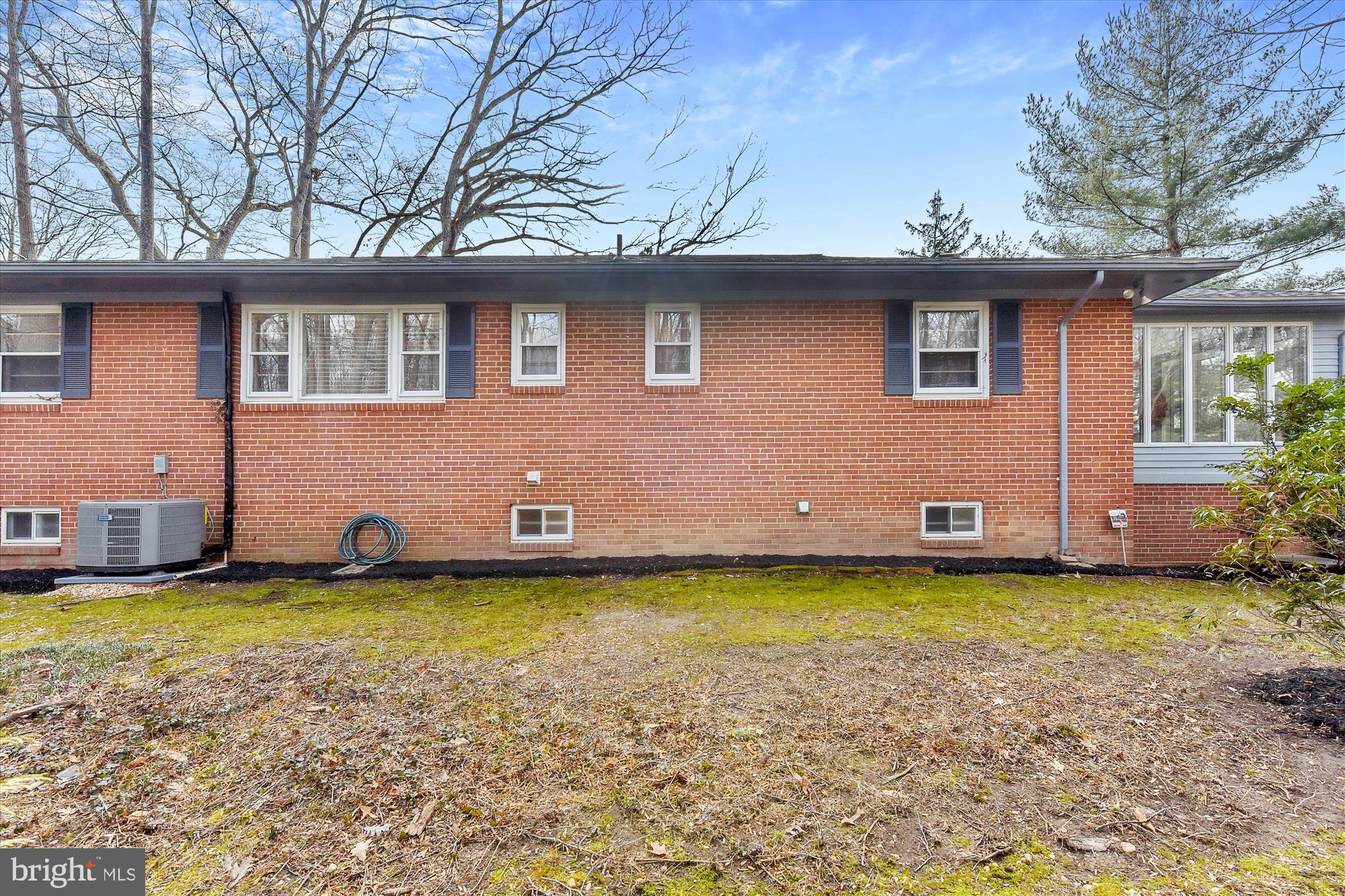 HILLANDALE - Residential