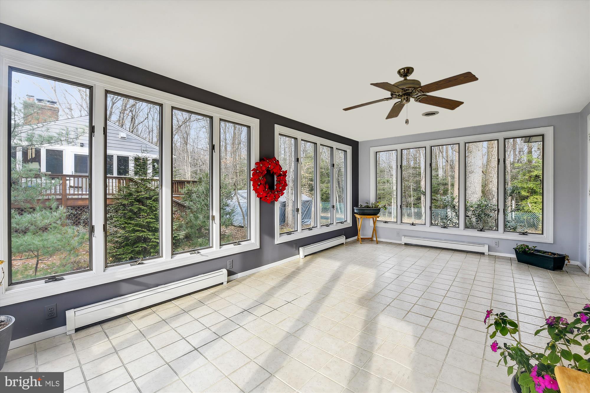 HILLANDALE - Residential