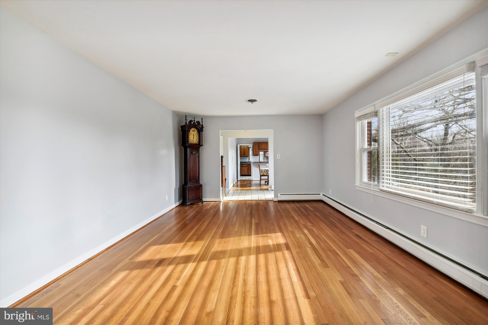 HILLANDALE - Residential