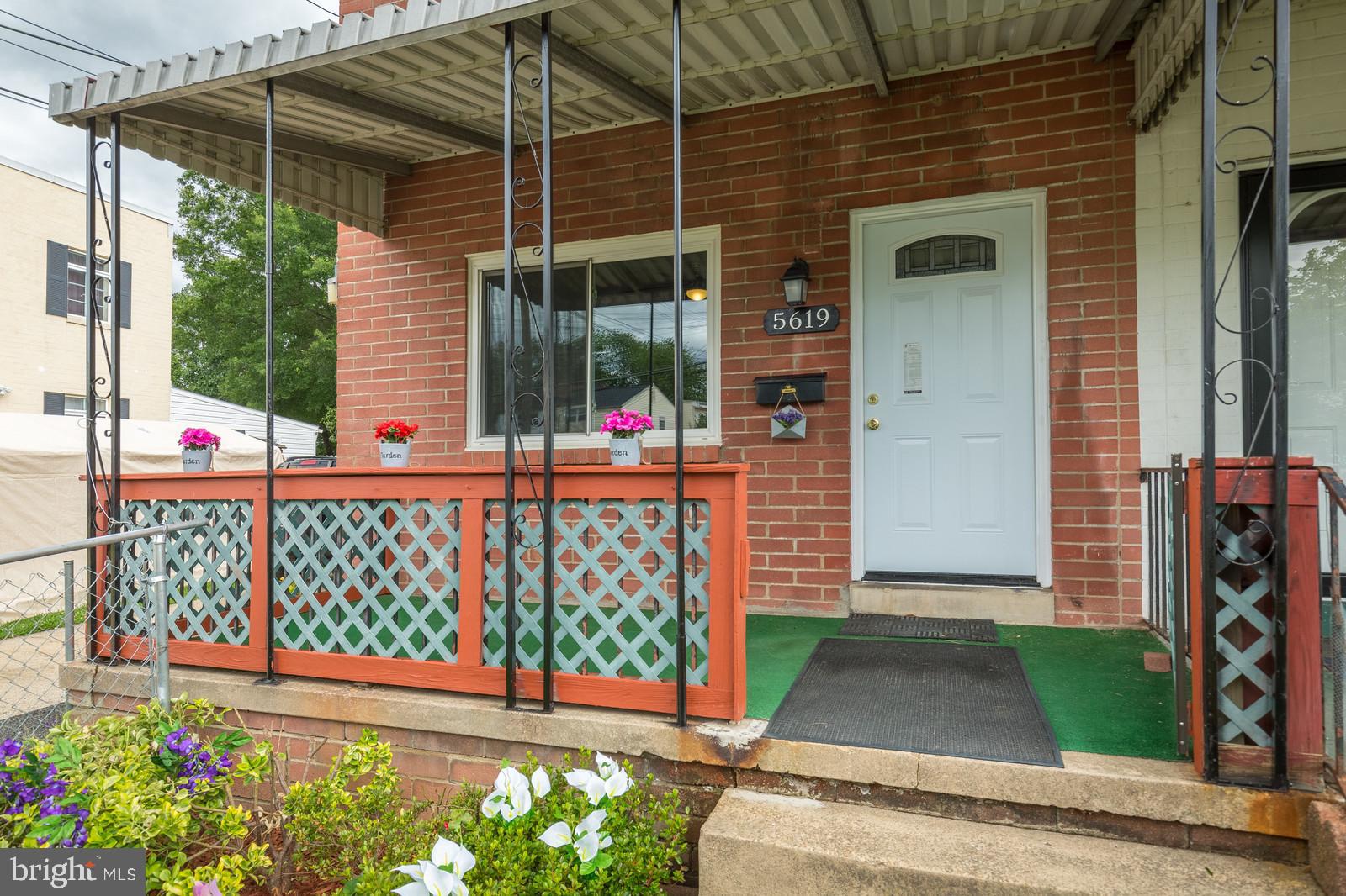 COLUMBIA HEIGHTS - Residential