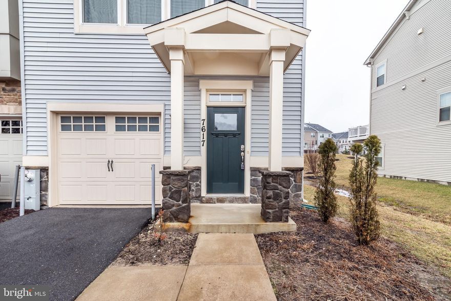 Immaculate, end-unit townhome with one-car garage and popular Tanyard Cove subdivision! Many upgrades! 9-ft ceiling on basement and main level! Huge recreation room and half bath on basement level! Hardwood floors on main level! Gourmet kitchen with 42-inch cabinets, stainless steel appliances, gas cooking, beautiful quartz countertops, huge island, pantry! Dining room off kitchen! Large living room! Master suite with walk-in closet! Master bath with tall vanities and sit-down custom shower!  Two additional bedrooms upstairs! Upstairs laundry! A pleasure to show! Why wait for new when this is in model-home shape! A 10++