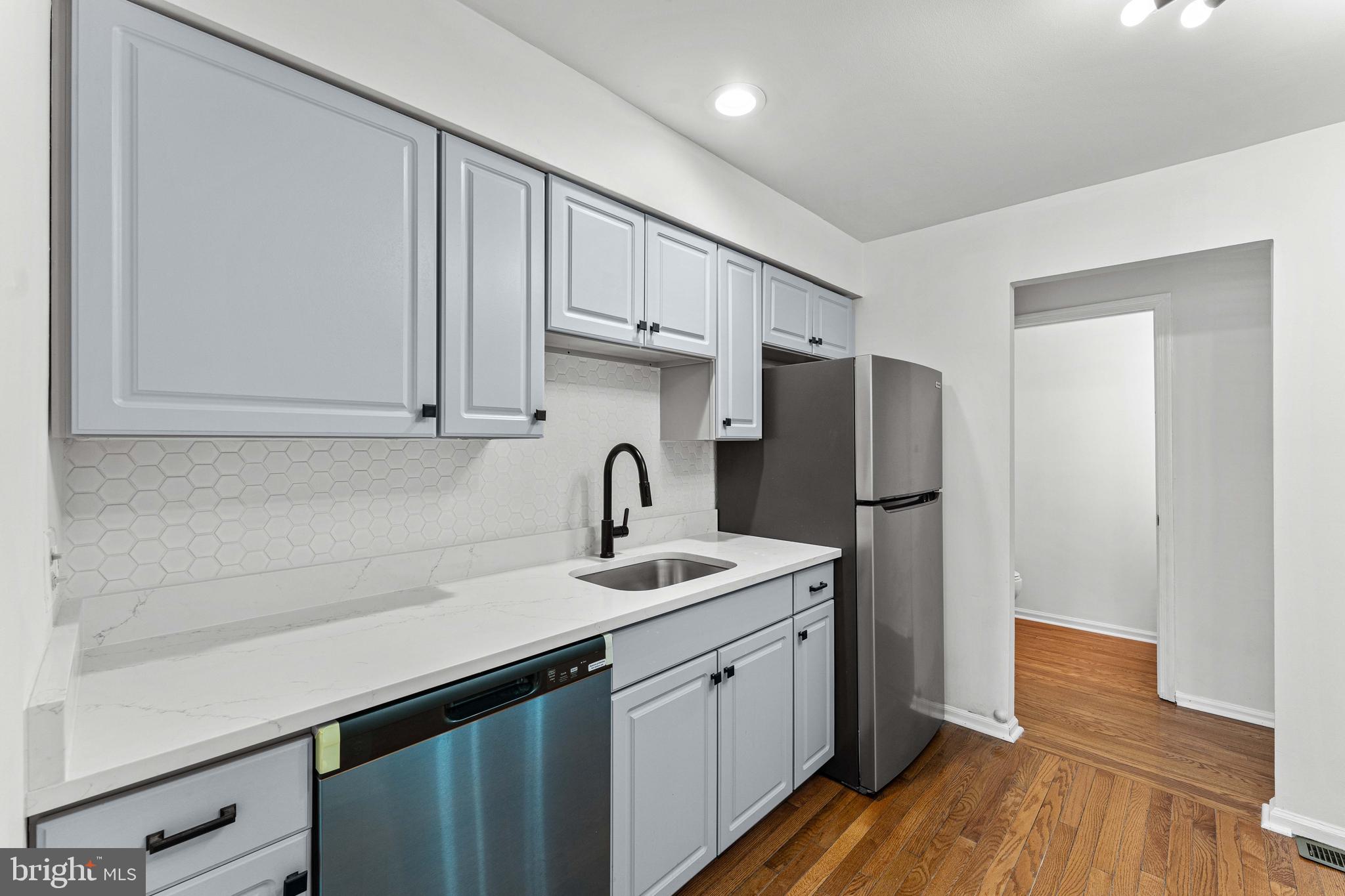 KENRICK HILLS - Residential