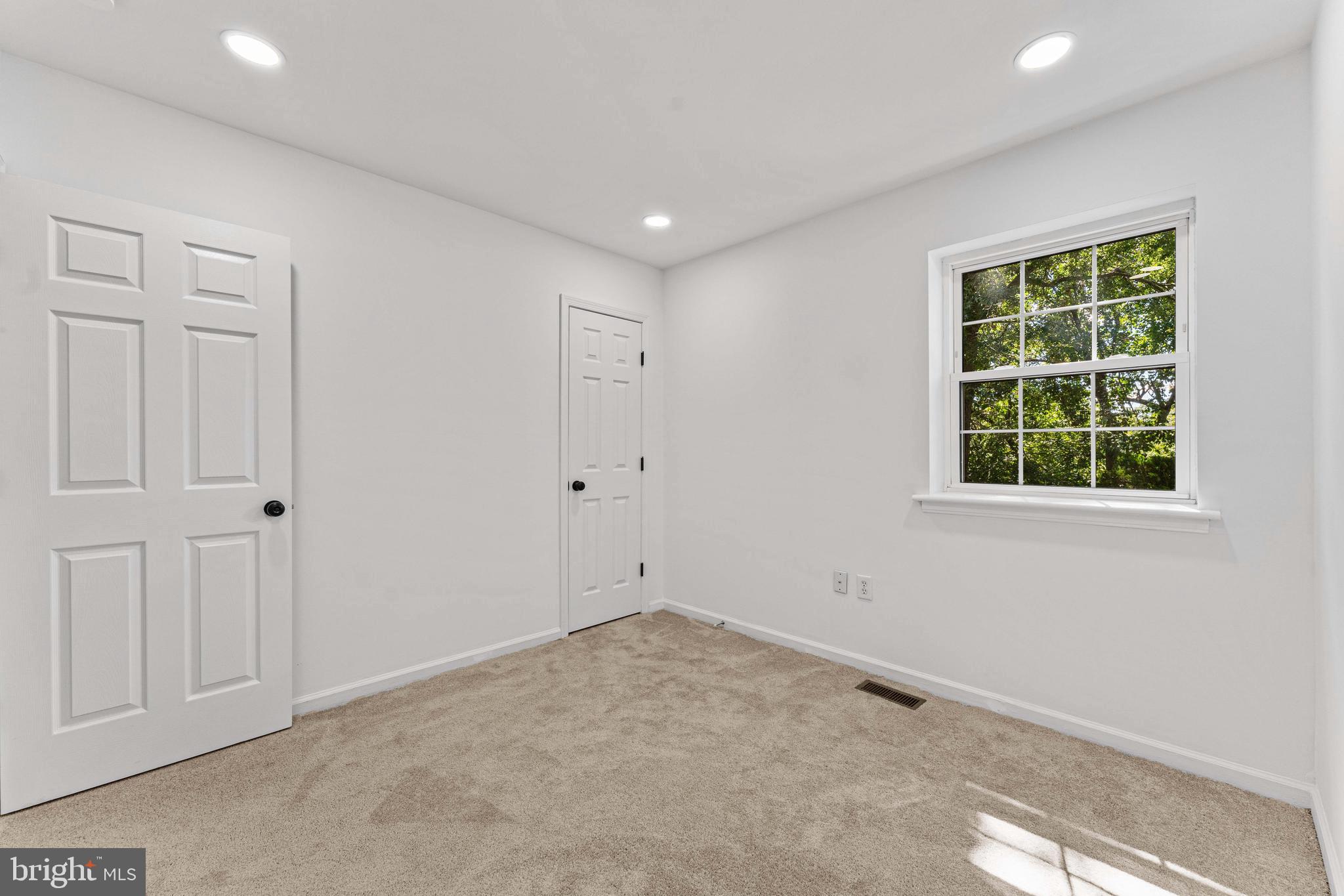 KENRICK HILLS - Residential