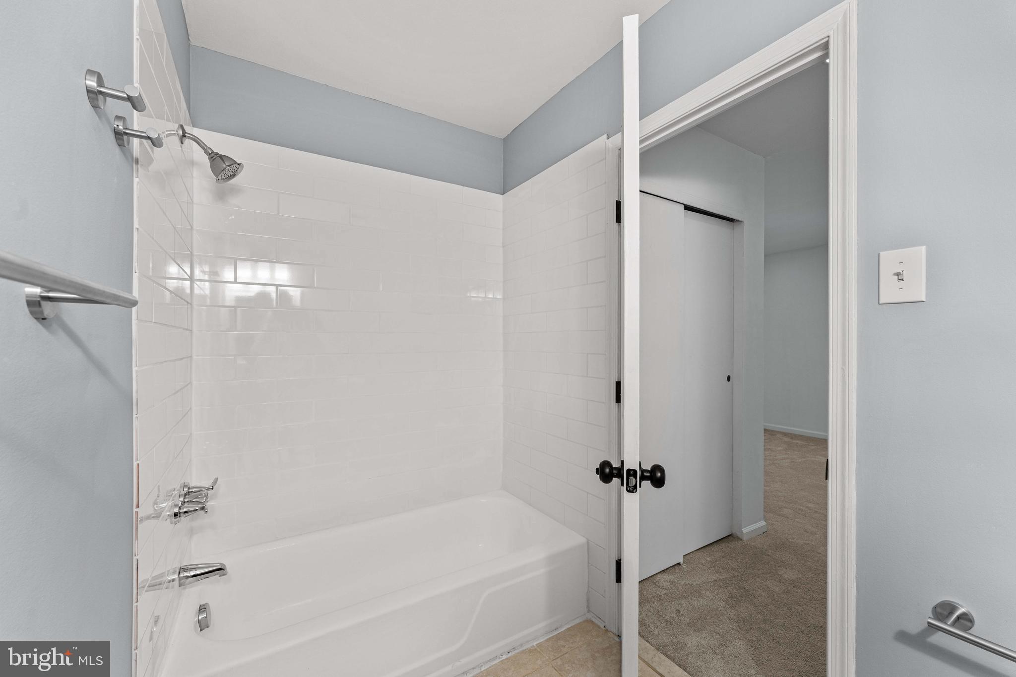 KENRICK HILLS - Residential