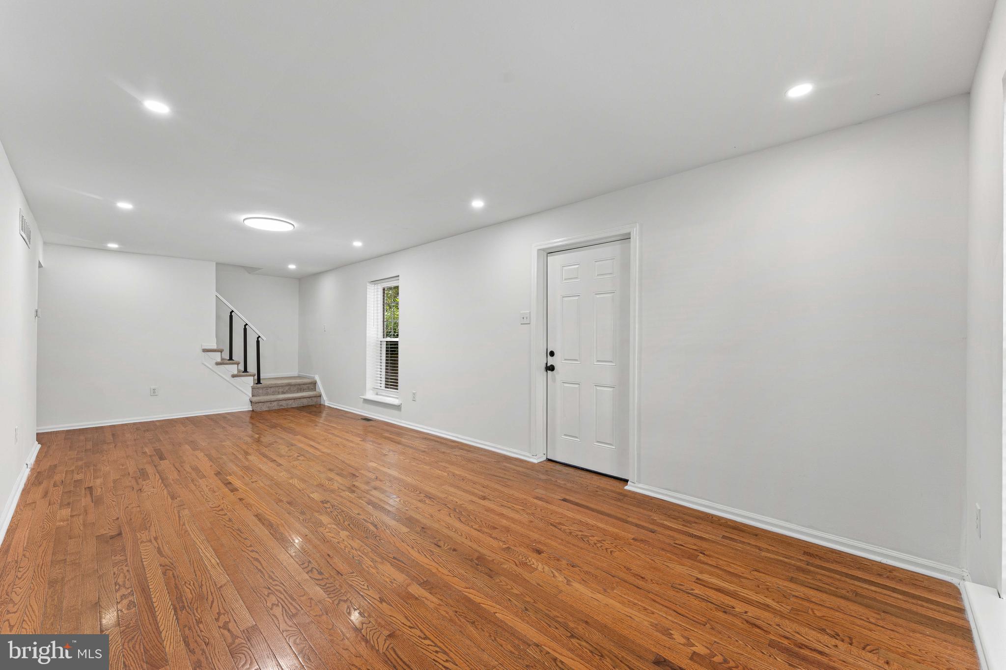 KENRICK HILLS - Residential