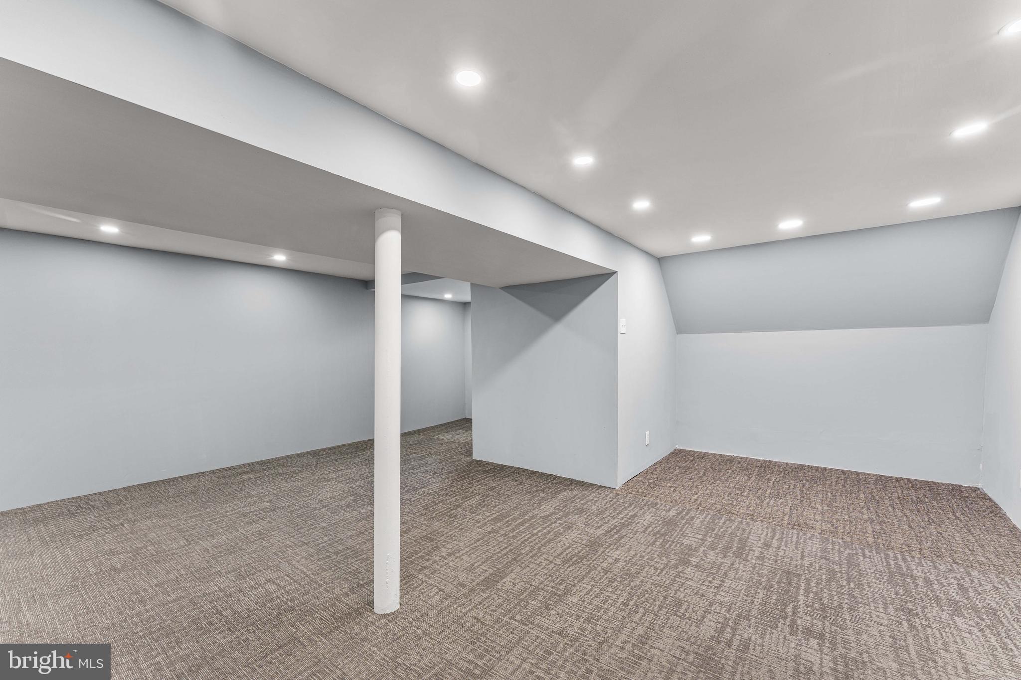 KENRICK HILLS - Residential