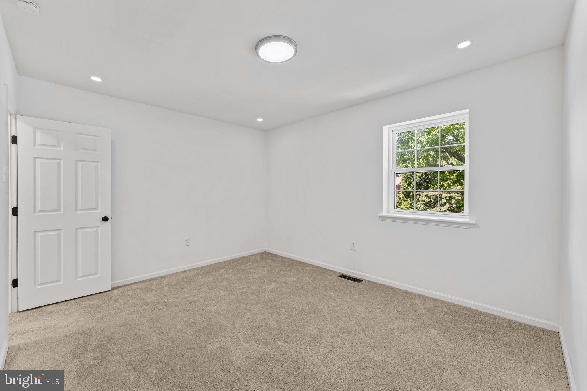 KENRICK HILLS - Residential