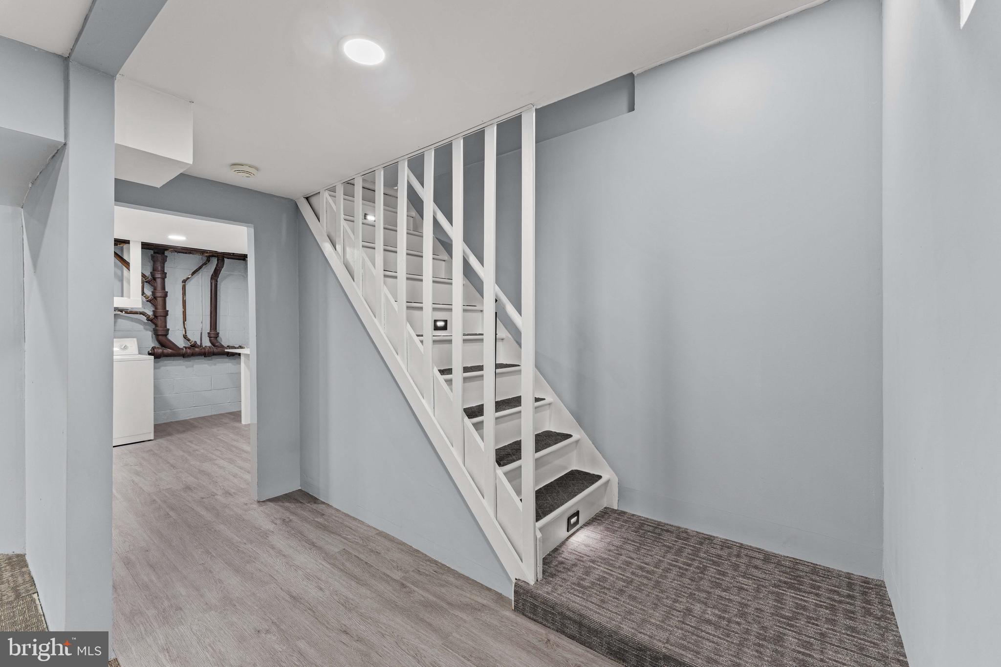 KENRICK HILLS - Residential