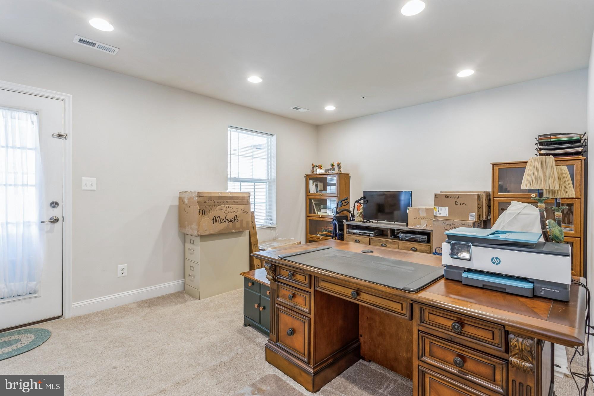 1250 FENWICK ROAD