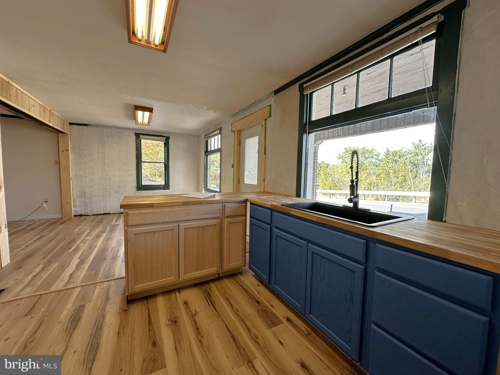 Photo of 107 E Sycamore Street, SNOW SHOE, PA 16874 (MLS # PACE2516526)