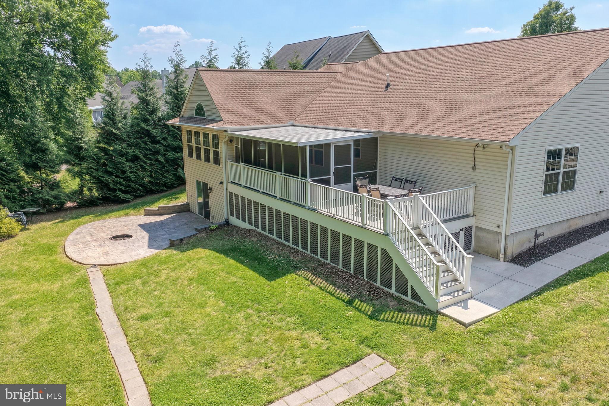 341 INDIA DRIVE