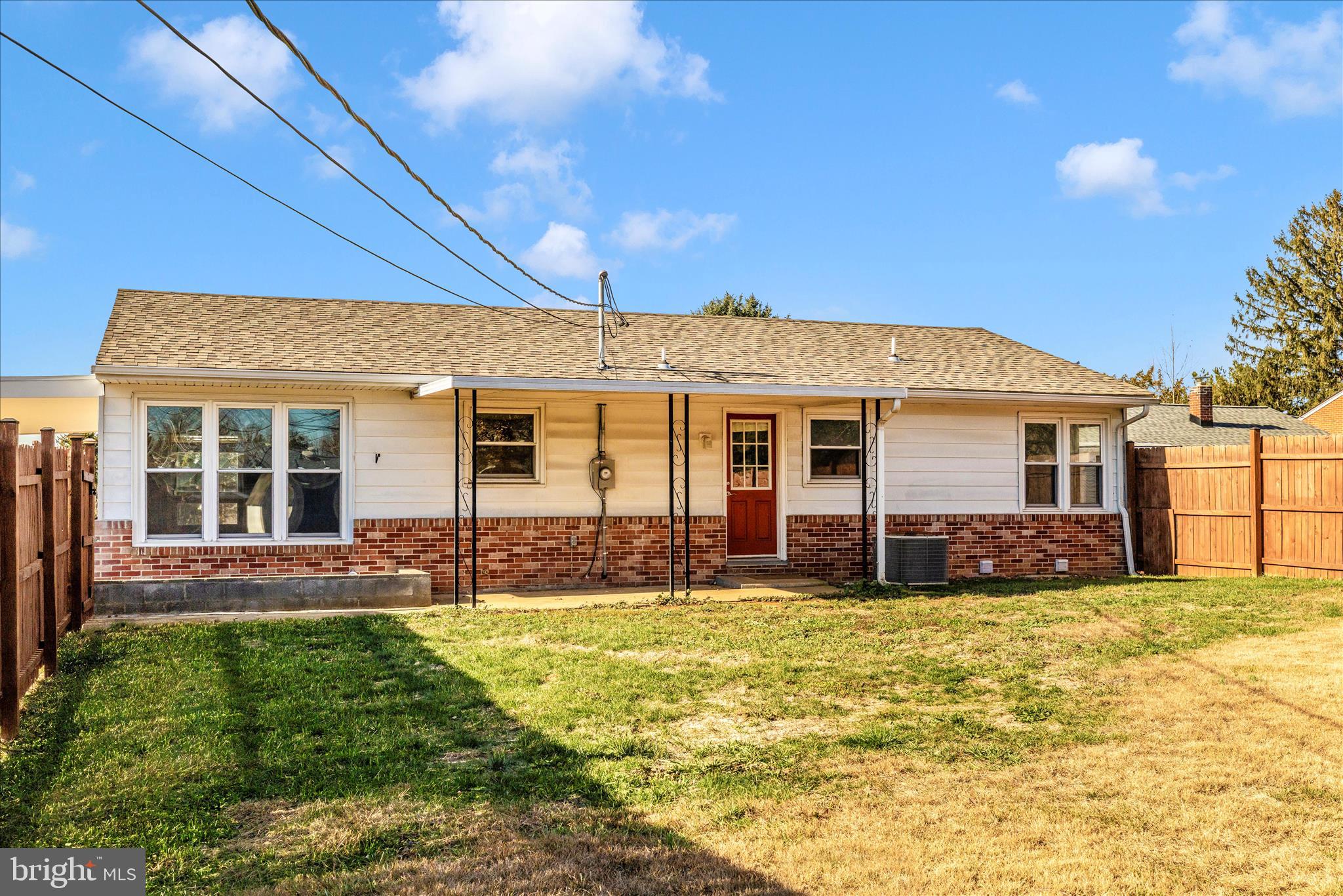 COLONIAL PARK - Residential