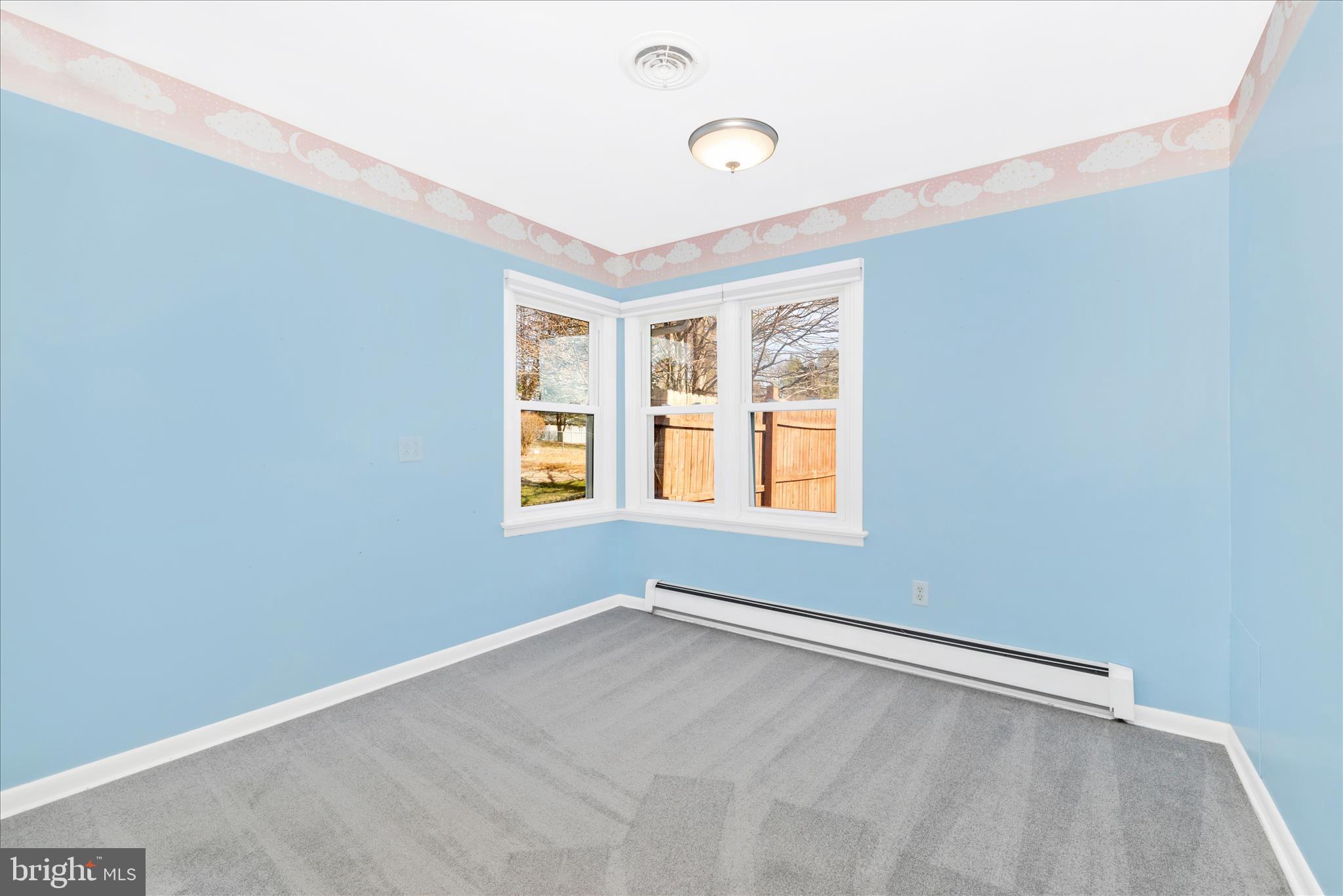 COLONIAL PARK - Residential