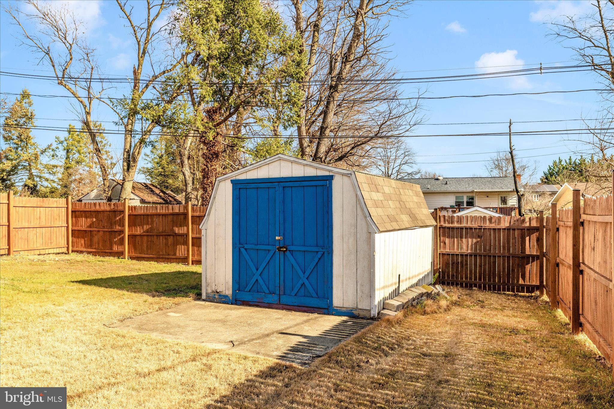 COLONIAL PARK - Residential