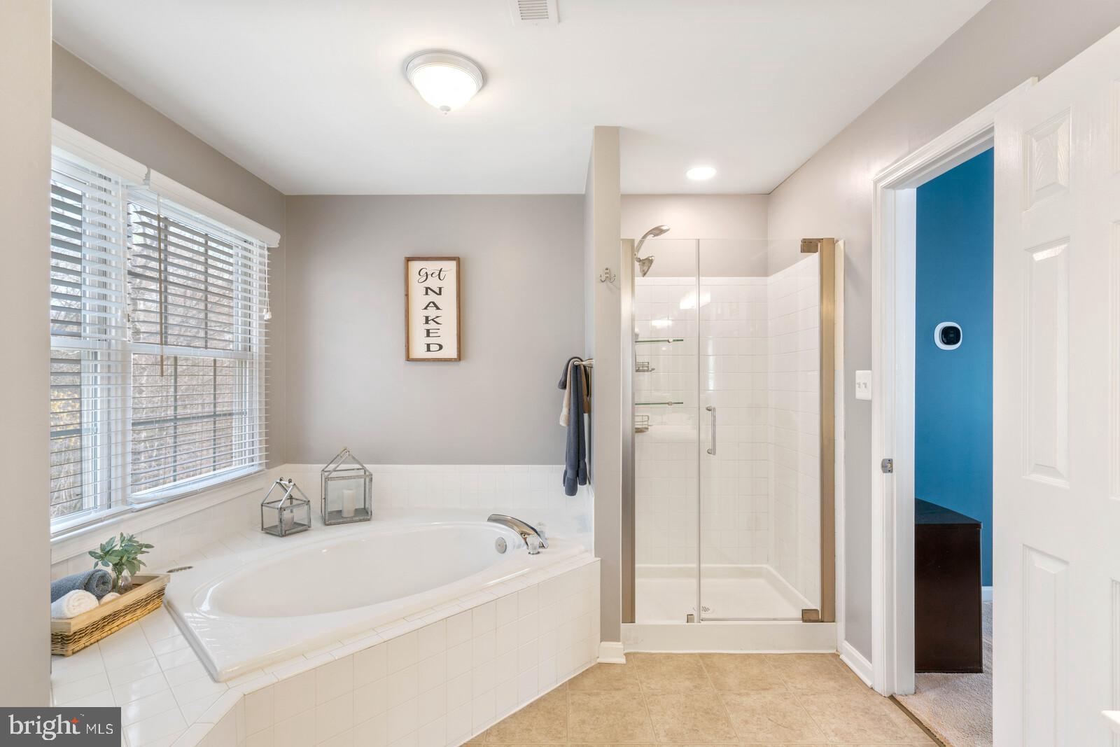 AUSTIN RIDGE - Residential