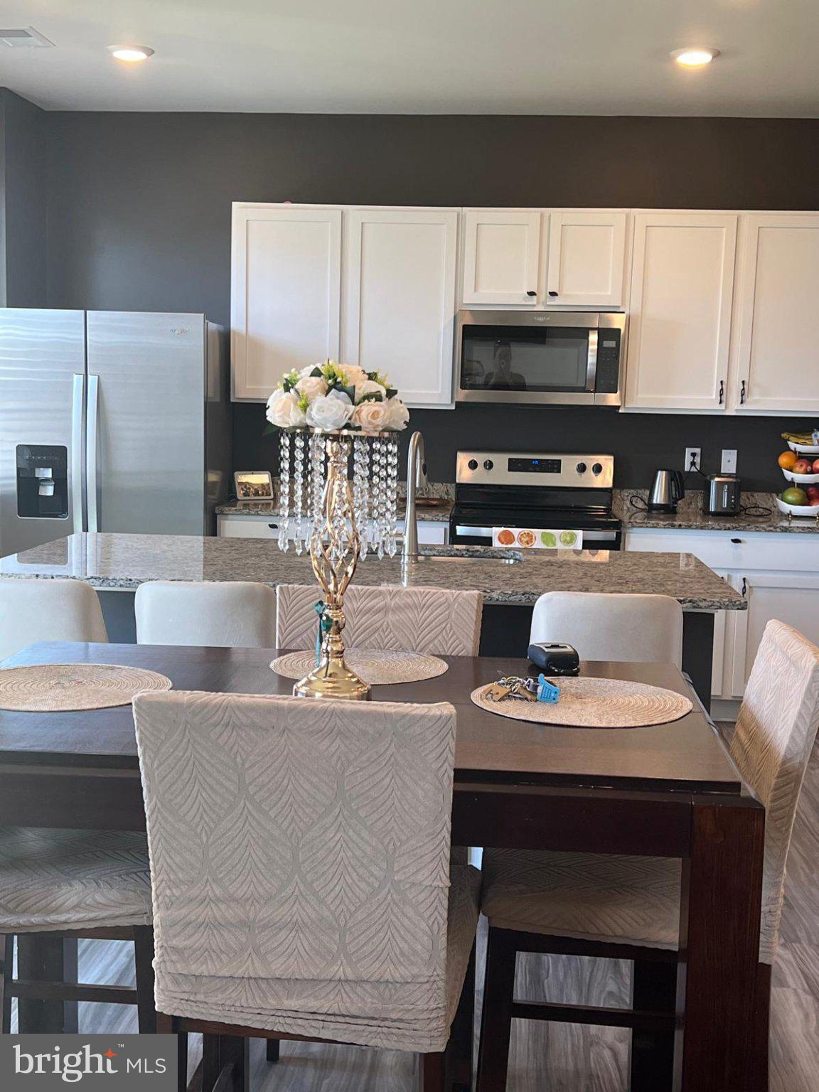 MAGNOLIA SPRINGS - Residential Lease